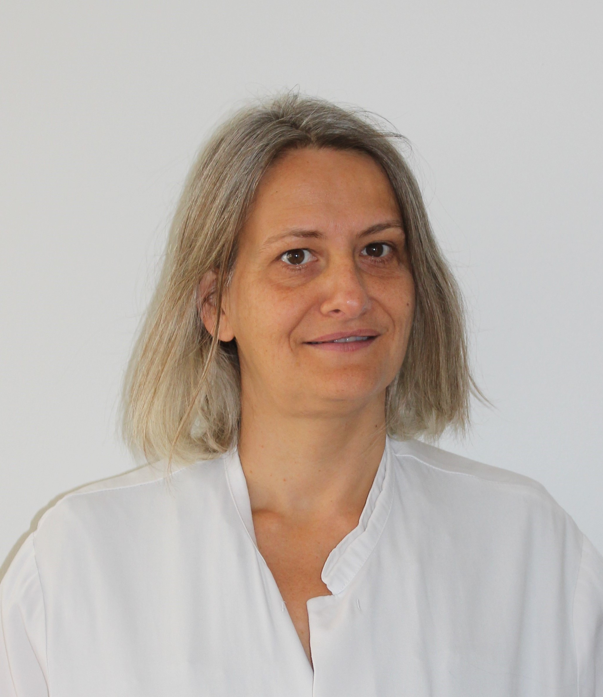 MARI Véronique